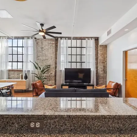 Stylish Industrial Loft In Warehouse District * New Orleans