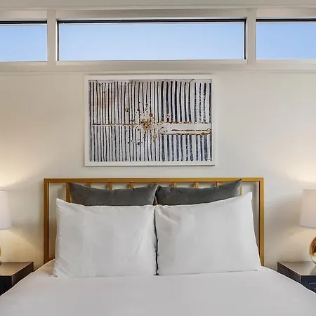 Luxury Two Bedroom Penthouse Apartment New Orleans