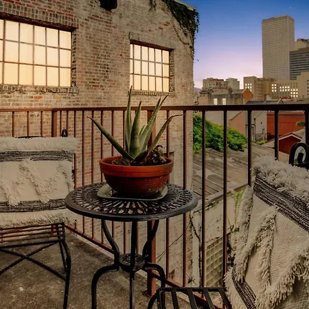 Apartment Warehouse District Lovely One Bedroom And Den