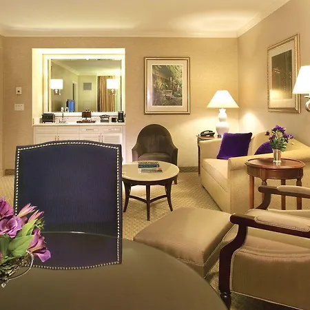 Caesars New Orleans, A Caesars Destination Hotel
