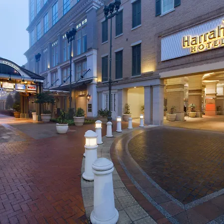 Caesars New Orleans, A Caesars Destination Hotel