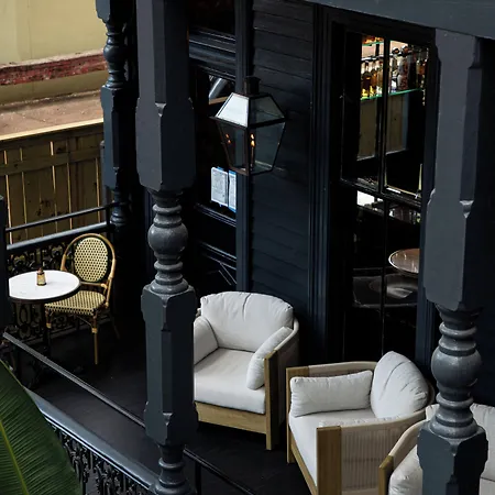 Inn The Prytania Oaks