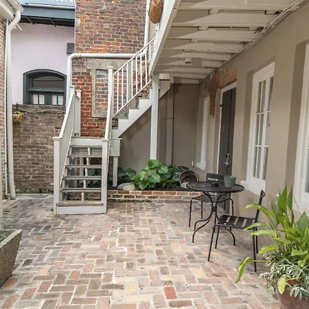On Ursulines, A French Quarter Inn New Orleans