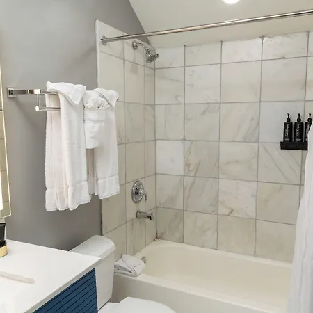 On Ursulines, A French Quarter Inn