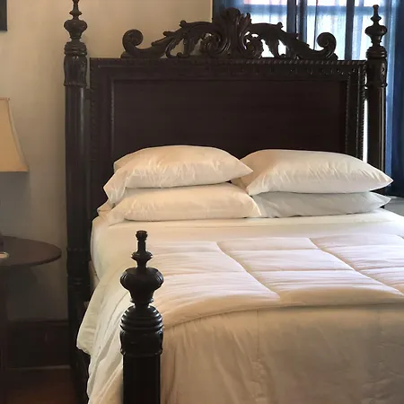 Oakview Bed & Breakfast New Orleans