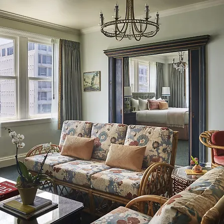 Hotel The Pontchartrain