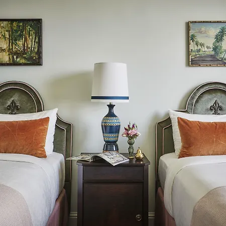 The Pontchartrain Hotel 4*