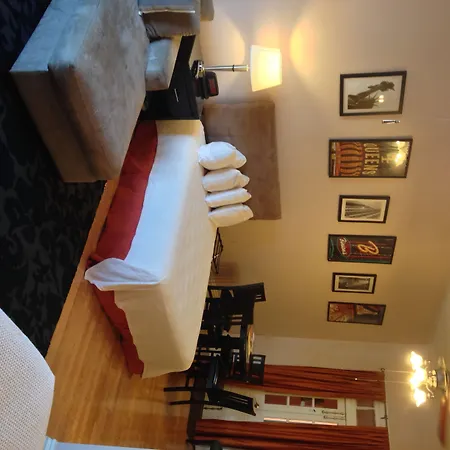 Saint Philip Hotel