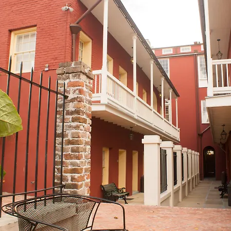 Grenoble House Hotel