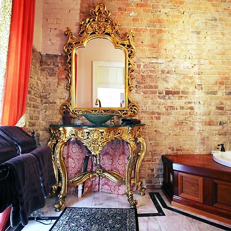 Hotel The Olivier House 3*