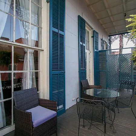 Lafitte & Bar Hotel