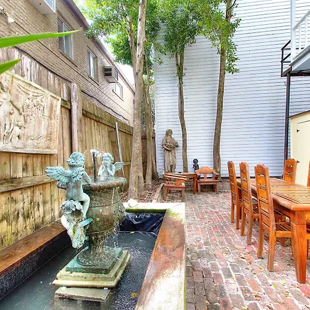 Bed & Breakfast R&b - Award Winning (adults Only) New Orleans