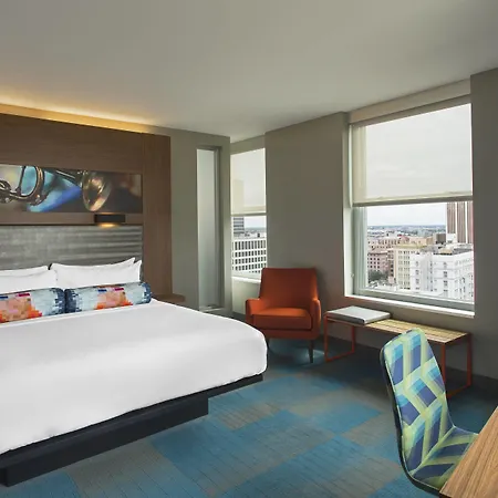 Hotel Aloft By Marriott Downtown