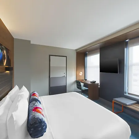Hotel Aloft By Marriott Downtown 3*