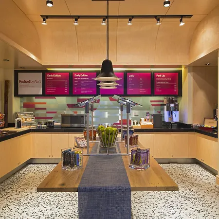 Aloft By Marriott Downtown Hotel 3*