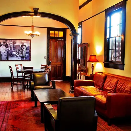 Royal Street Inn & Bar New Orleans