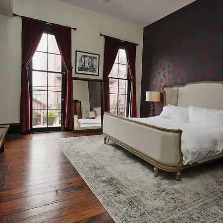 Royal Street Inn & Bar 3* New Orleans
