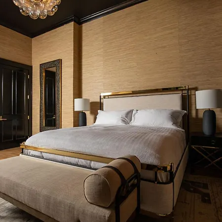 Hotel Blackbird 4*