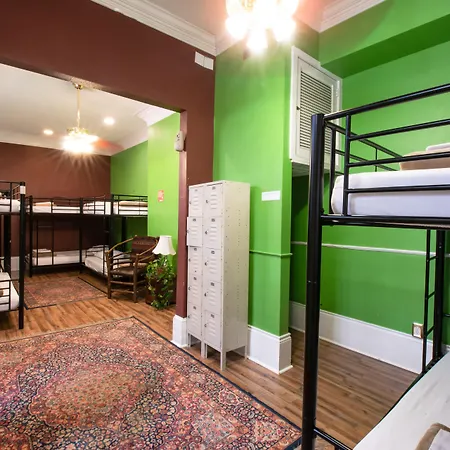 Hostel Auberge Nola New Orleans