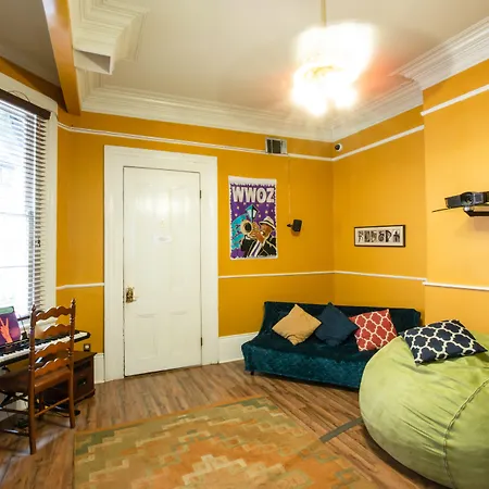 Hostel Hostel Auberge Nola