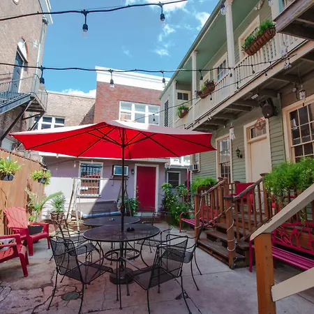 Hostel Hostel Auberge Nola