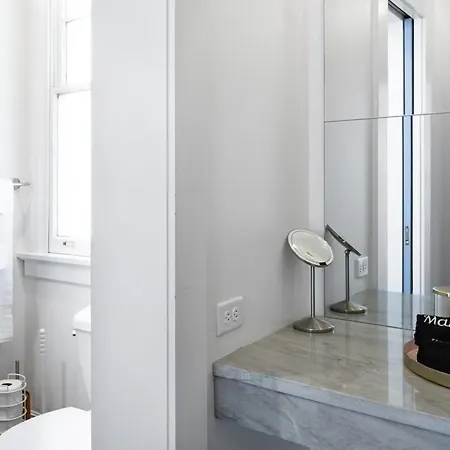 Holiday home Fabulous 4 Bath Historic Bakery