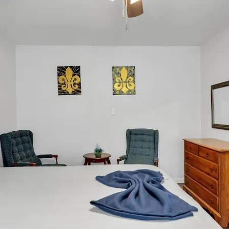 Nola Retreat W Private Backyard Jazz Fest Ready * New Orleans