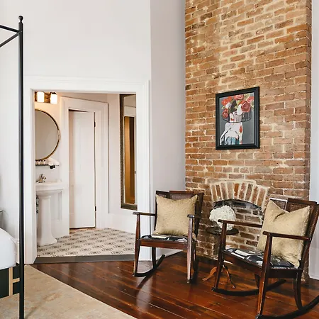 Henry Howard Hotel New Orleans