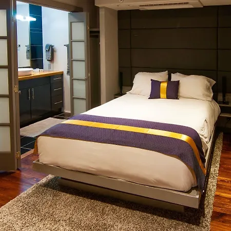 The Natchez Aparthotel 4*