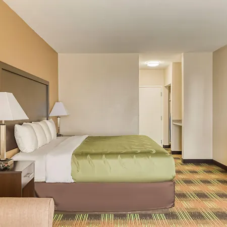 Trident & Hotel 3*