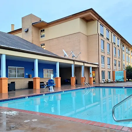 Hotel Trident &