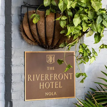 Hotel The Riverfront 4*