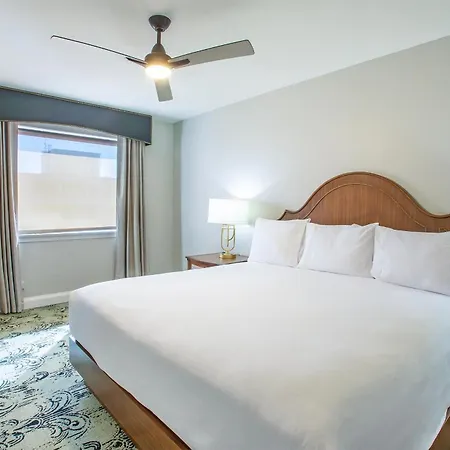 Club Wyndham Avenue Plaza Resort 3*