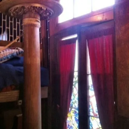 Royal Barracks 3* New Orleans