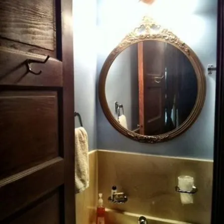 Hotel Royal Barracks 3*