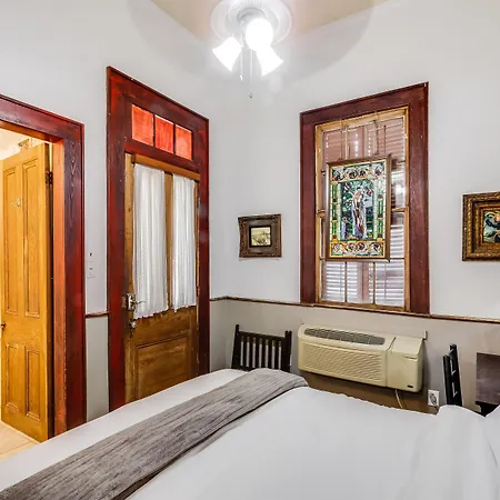 Hotel Royal Barracks