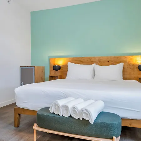 The Quisby Hotel