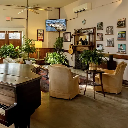 Bed & Breakfast At The Old Jail 3*