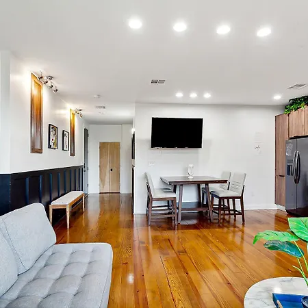Luxury 5 Bedroom With Rooftop New Orleans