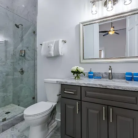 4br With Luxury Amenities New Orleans