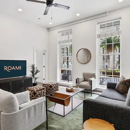 Aparthotel Roami At Bourbon Place