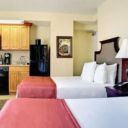 Club Wyndham Avenue Plaza Resort 3*