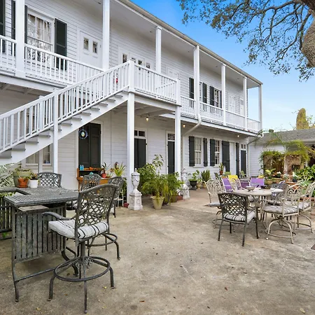 Ashton's Bed & Breakfast New Orleans