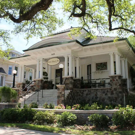 Bed & Breakfast Canal Street New Orleans