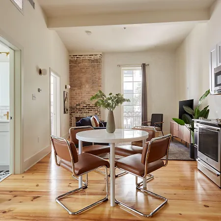 The Louie New Orleans, Belvilla District 6 Formerly Sonder Hotel 4*
