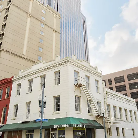 Sonder Baronne Manor New Orleans