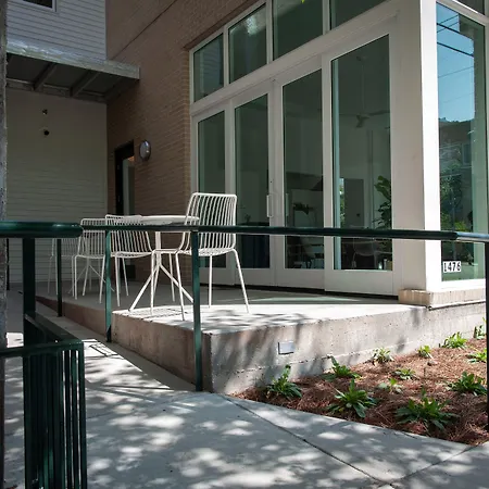 Travelers Hotel New Orleans
