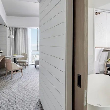 Four Seasons Hotel
