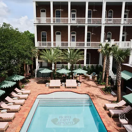 Saint Vincent Hotel 5*