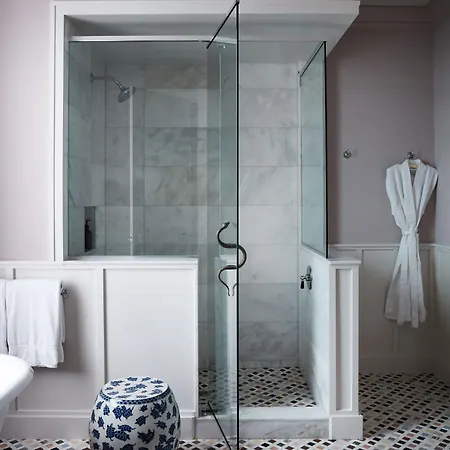 Maison Metier 5*